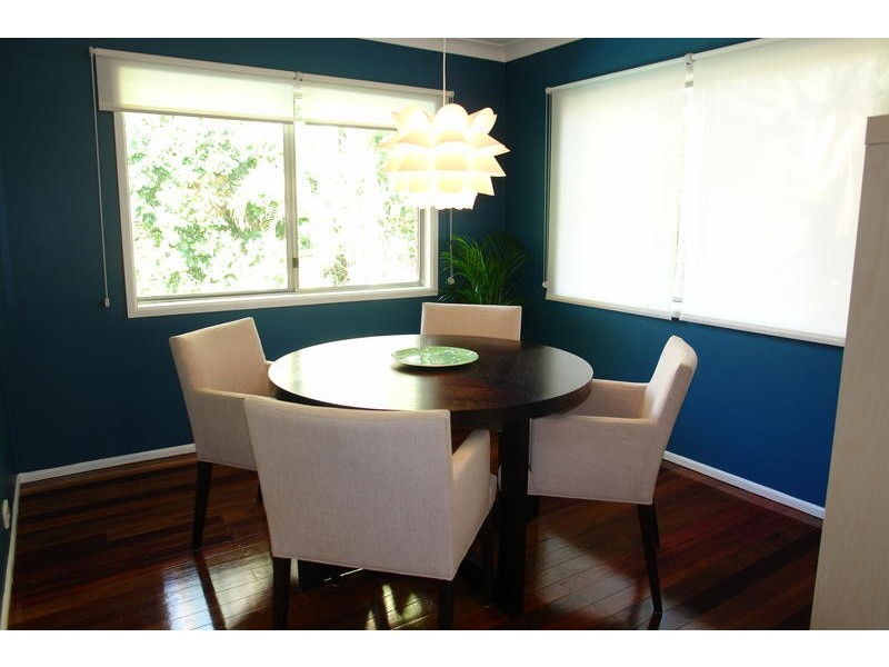 19 Leander Street, Chapel Hill QLD 4069